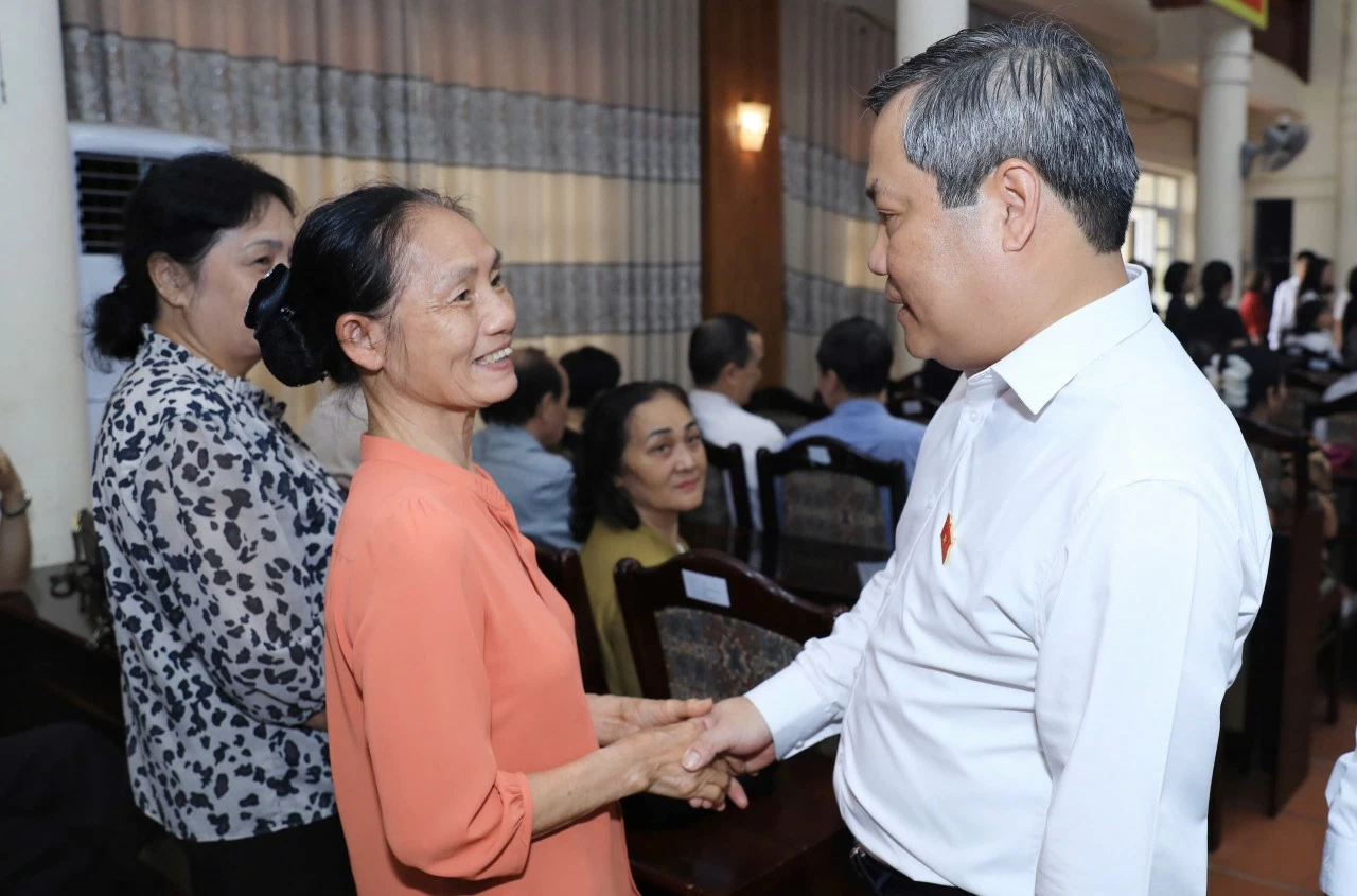 Chủ tịch UBND TP. Hà Nội Vũ Đại Thắng và các ứng cử viên đại biểu HĐND thành phố tiếp xúc cử tri, vận động bầu cử Chủ tịch UBND TP. Hà Nội Vũ Đại Thắng và các ứng cử viên đại biểu HĐND thành phố tiếp xúc cử tri, vận động bầu cử