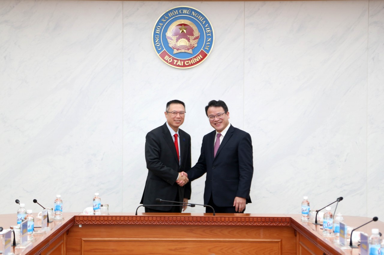 ADB dự kiến mở rộng quy mô tài trợ vốn cho Việt Nam