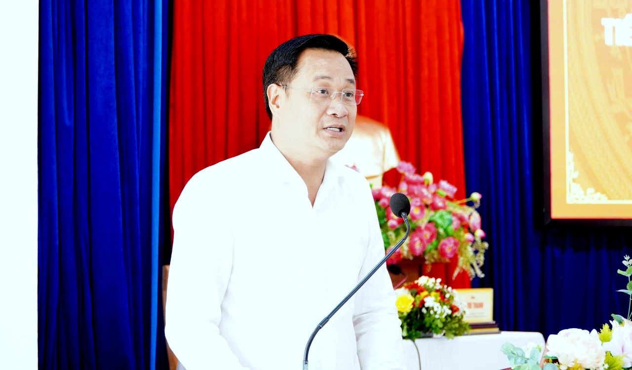 Bí thư Thành ủy Đà Nẵng: Quyết tâm đưa Thành phố bước vào giai đoạn tăng trưởng mới Bí thư Thành ủy Đà Nẵng: Quyết tâm đưa Thành phố bước vào giai đoạn tăng trưởng mới