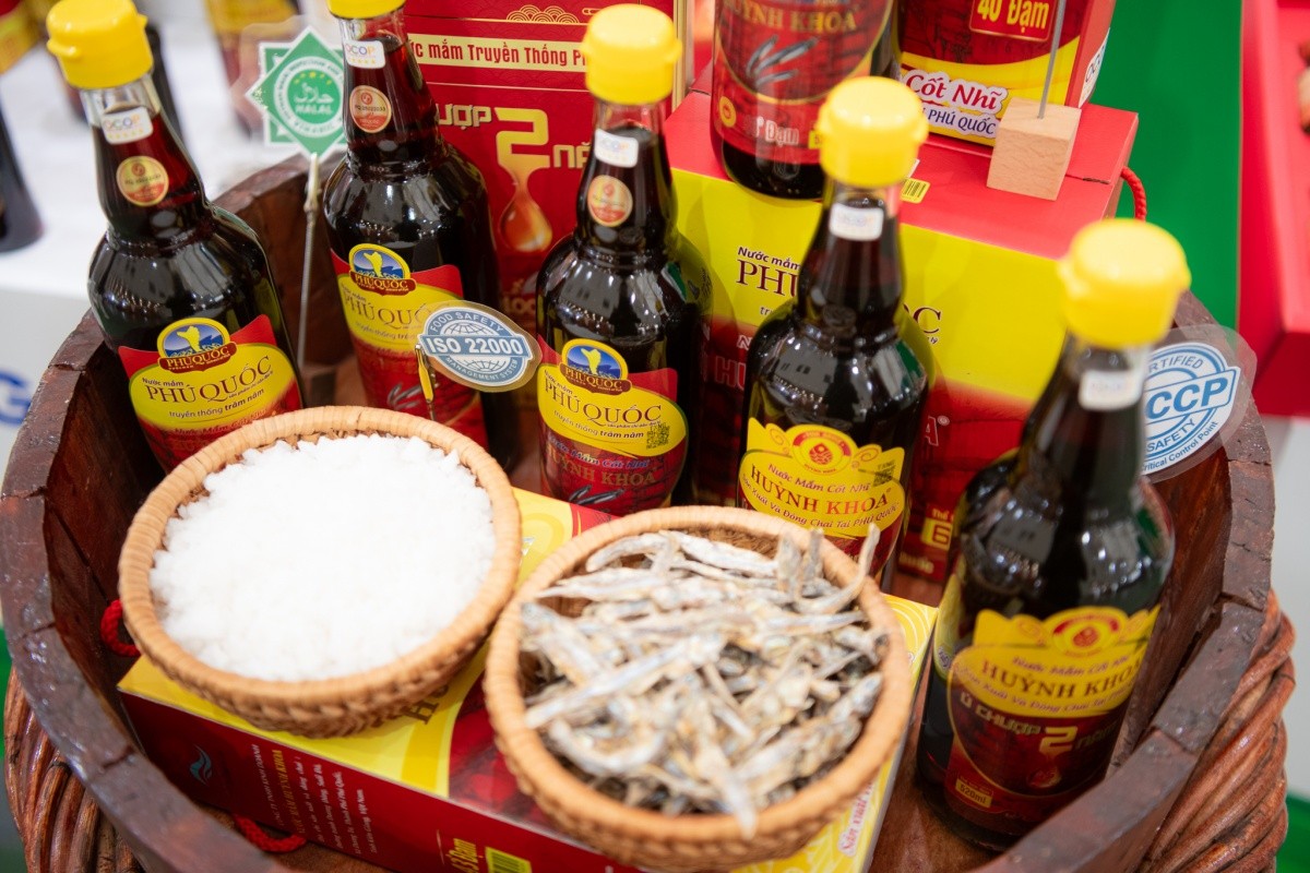 Gian hàng thủy hải sản“hút khách” tại Hội chợ Mùa Xuân 2026 Gian hàng thủy hải sản“hút khách” tại Hội chợ Mùa Xuân 2026