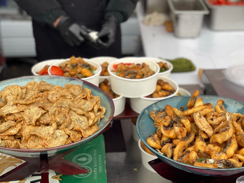 Khi ẩm thực trở thành “thỏi nam châm” hút khách tại Hội chợ Mùa Xuân 2026