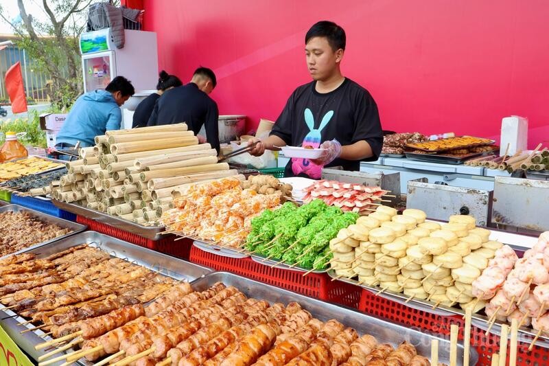 Khi ẩm thực trở thành “thỏi nam châm” hút khách tại Hội chợ Mùa Xuân 2026