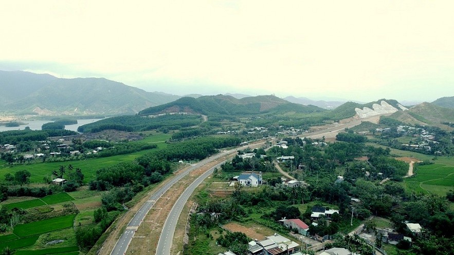 Đà Nẵng đặt quyết tâm cao nhất để triển khai dự án đường sắt tốc độ cao Bắc - Nam Đà Nẵng đặt quyết tâm cao nhất để triển khai dự án đường sắt tốc độ cao Bắc - Nam