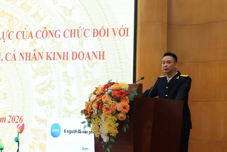 Mỗi cán bộ, công chức thuế là một tuyên truyền viên về chính sách Mỗi cán bộ, công chức thuế là một tuyên truyền viên về chính sách