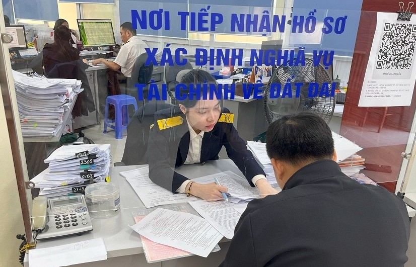 Thuế tỉnh Quảng Ninh thu ngân sách 2 tháng đầu năm đạt 8.877 tỷ đồng