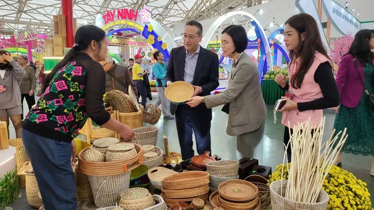 Hội chợ Mùa Xuân 2026: Đưa đối tác quốc tế đến tận “địa chỉ sản xuất” của doanh nghiệp trong nước Hội chợ Mùa Xuân 2026: Đưa đối tác quốc tế đến tận “địa chỉ sản xuất” của doanh nghiệp trong nước