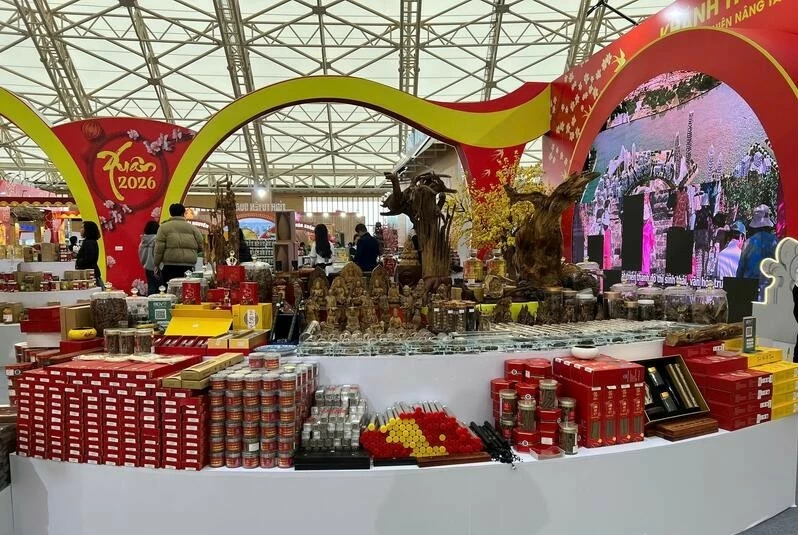 Khánh Hòa đưa “đa sắc sản vật” ra sân chơi 100.000 m² tại Hội chợ Mùa Xuân 2026 Khánh Hòa đưa “đa sắc sản vật” ra sân chơi 100.000 m² tại Hội chợ Mùa Xuân 2026