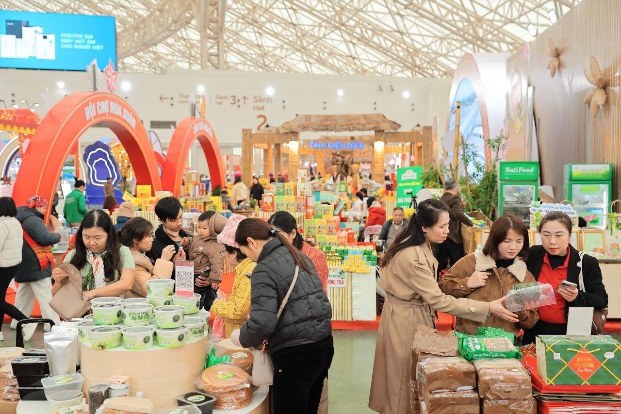 Mở lộ trình nâng tầm Hội chợ Mùa Xuân 2026 từ kinh nghiệm toàn cầu