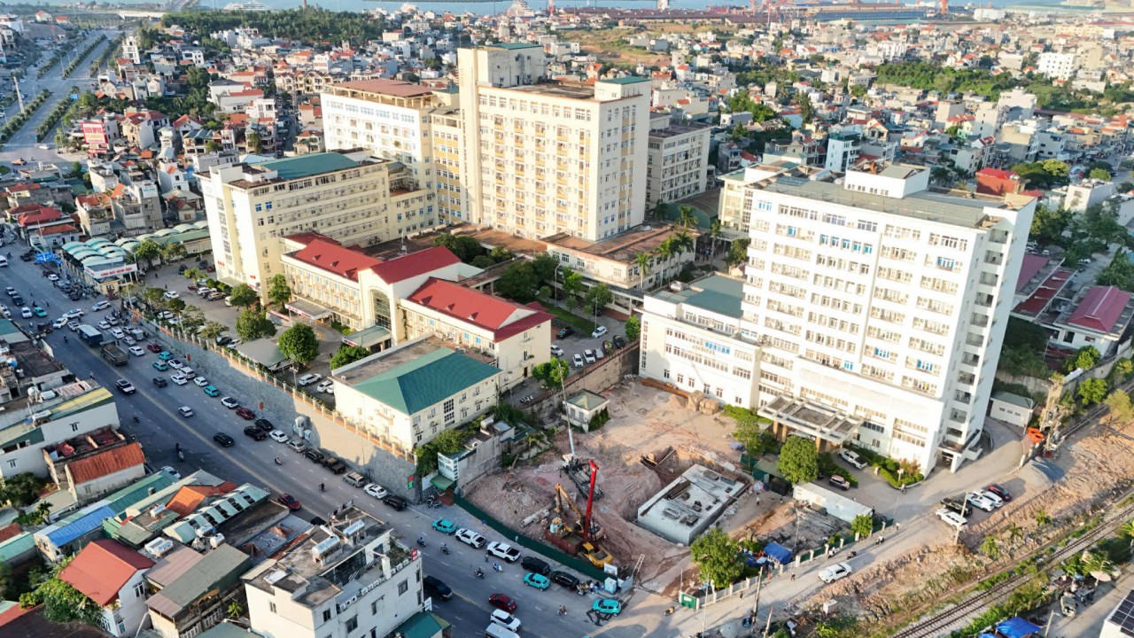 Quảng Ninh thúc đẩy hạ tầng chiến lược, mở rộng không gian phát triển