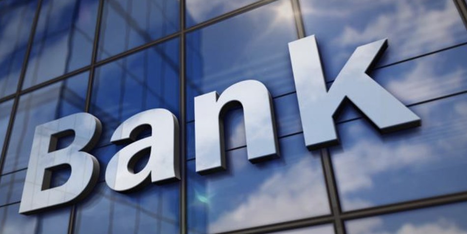 Ngành ngân hàng 2026: Duy trì tăng trưởng nhưng áp lực thanh khoản và lãi suất tăng