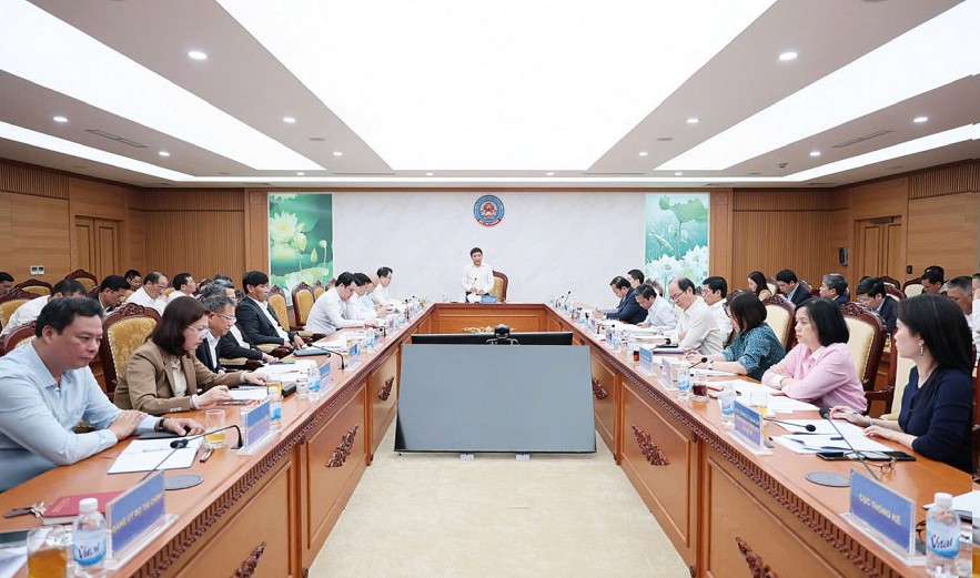 Kiên định mục tiêu tăng trưởng 10%, phát huy tối đa nội lực Kiên định mục tiêu tăng trưởng 10%, phát huy tối đa nội lực