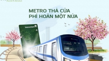 Một ngày ở TP. Hồ Chí Minh: Đi metro, ăn tối, đặt chuyến đi… bằng một chạm