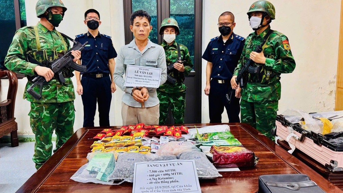 Hải quan chủ trì, phối hợp thu giữ 165 kg ma túy trong hai tháng cao điểm