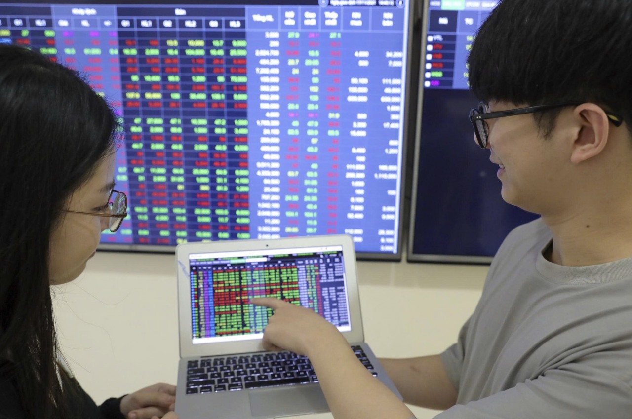 Chứng khoán ngày 6/4: VN-Index giảm điểm trong phiên giao dịch đầu tuần