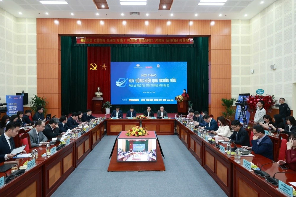 Phát triển thị trường vốn để đáp ứng nhu cầu đầu tư cho tăng trưởng hai con số Phát triển thị trường vốn để đáp ứng nhu cầu đầu tư cho tăng trưởng hai con số