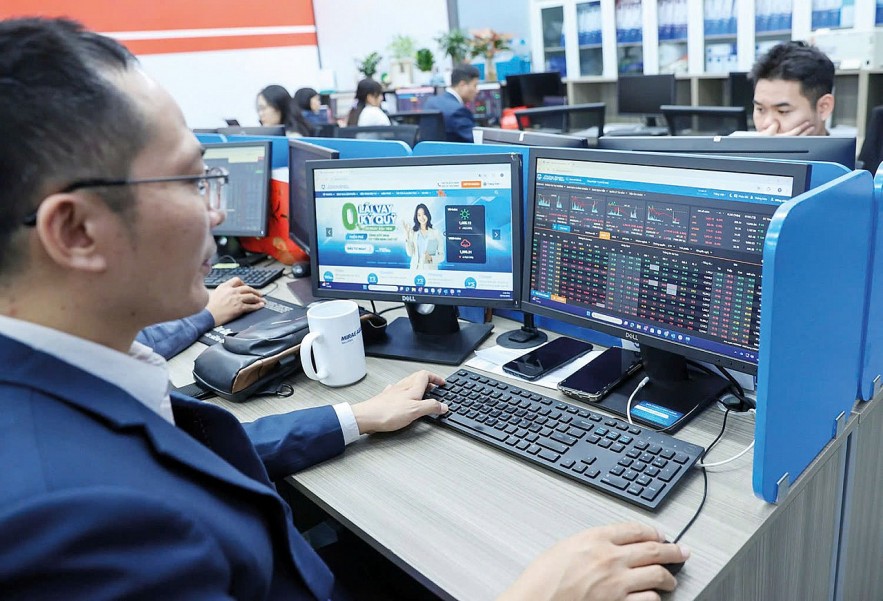 Chứng khoán Việt có điểm tựa từ nền tảng vĩ mô và triển vọng nâng hạng