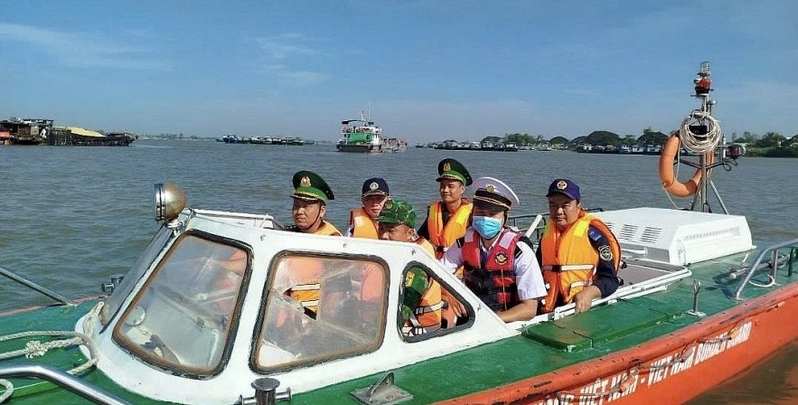 Siết kiểm soát xăng dầu qua biên giới Tây Nam