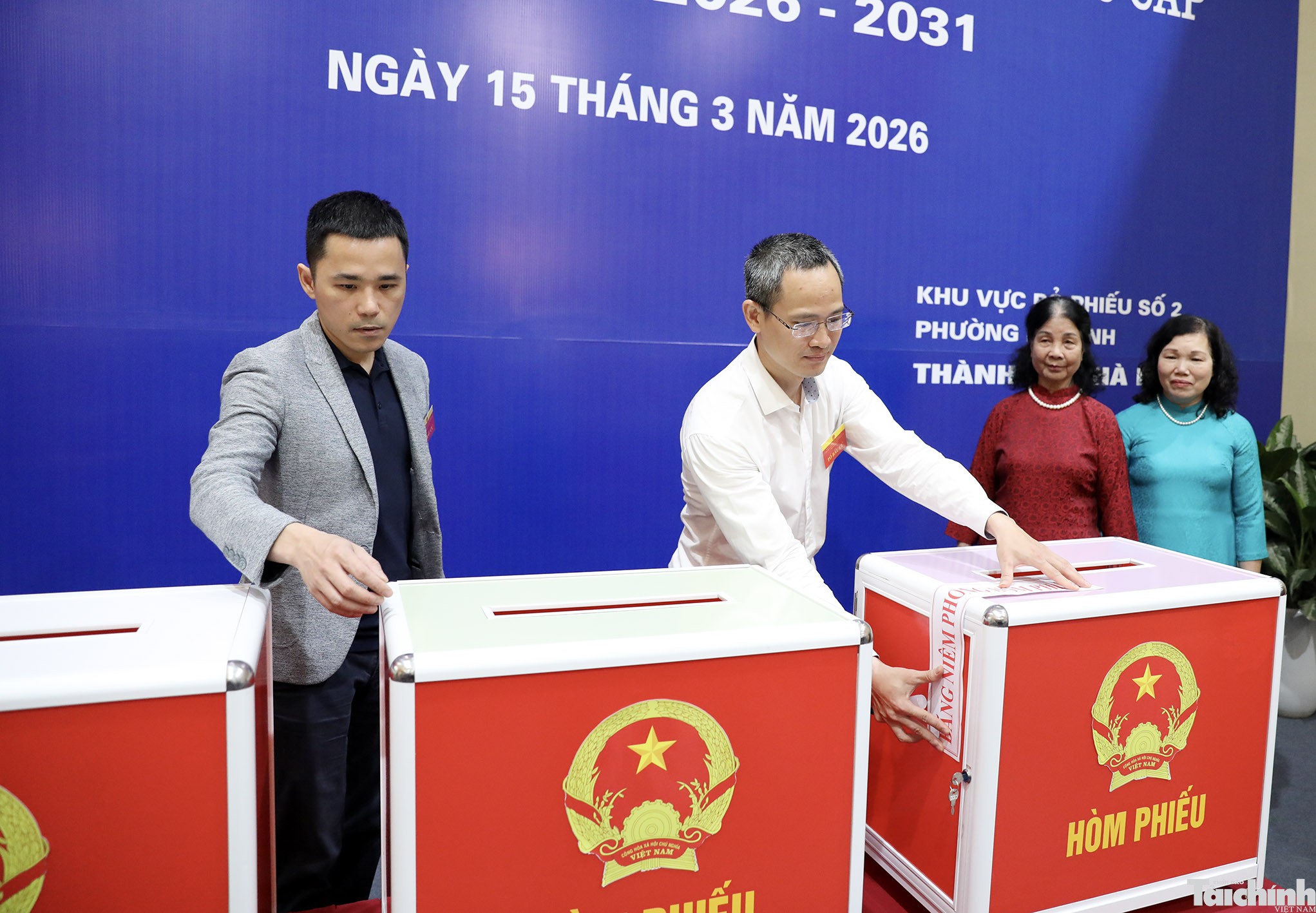 Các điểm bầu cử sẵn sàng cho ngày hội lớn của đất nước