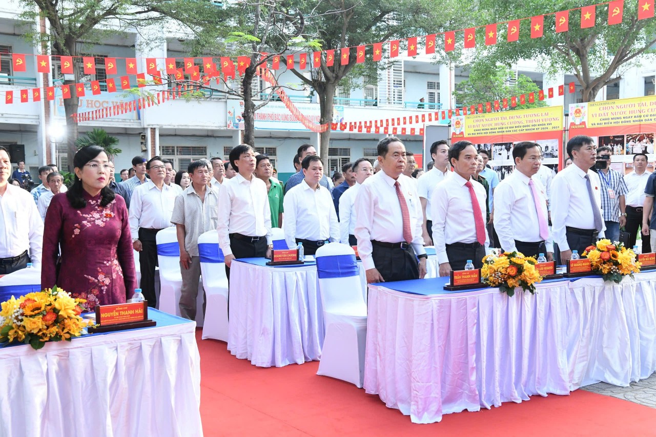 Ngày hội non sông: Tổng Bí Thư Tô Lâm và các lãnh đạo Đảng, Nhà nước cùng gần 79 triệu cử tri tham gia bầu cử