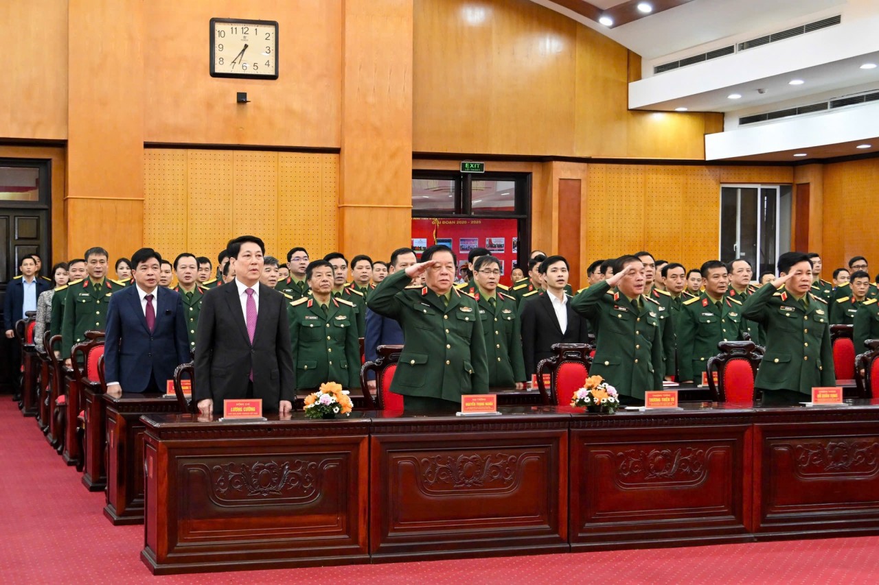 Ngày hội non sông: Tổng Bí Thư Tô Lâm và các lãnh đạo Đảng, Nhà nước cùng gần 79 triệu cử tri tham gia bầu cử