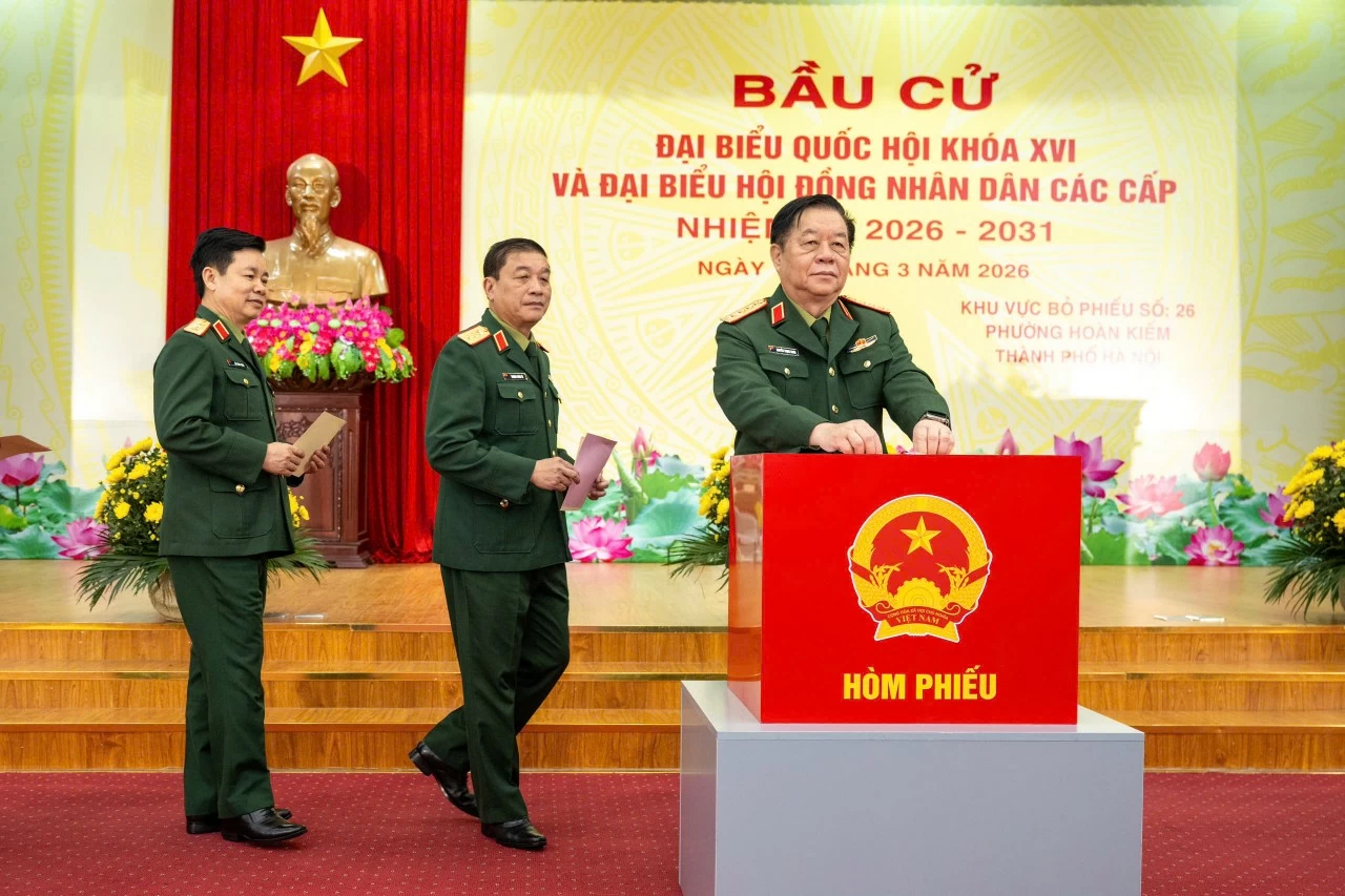 Ngày hội non sông: Tổng Bí Thư Tô Lâm và các lãnh đạo Đảng, Nhà nước cùng gần 79 triệu cử tri tham gia bầu cử