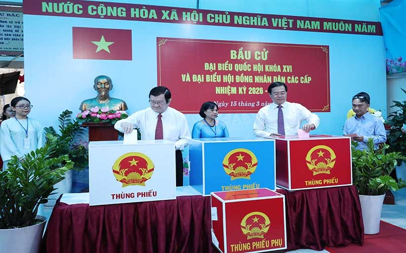 TP. Hồ Chí Minh: Cử tri phường Tân Định nô nức đi bầu cử