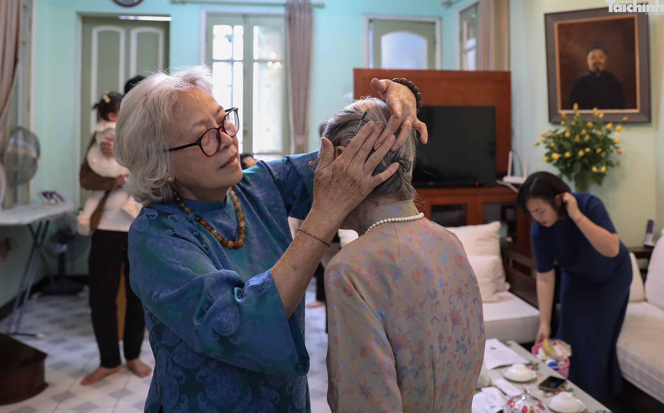 Cụ bà 101 tuổi và niềm tin vào lá phiếu của cử tri Cụ bà 101 tuổi và niềm tin vào lá phiếu của cử tri