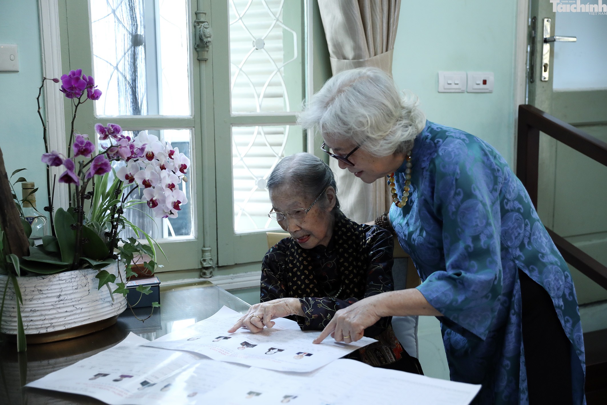 Cụ bà 101 tuổi và niềm tin vào lá phiếu của cử tri Cụ bà 101 tuổi và niềm tin vào lá phiếu của cử tri