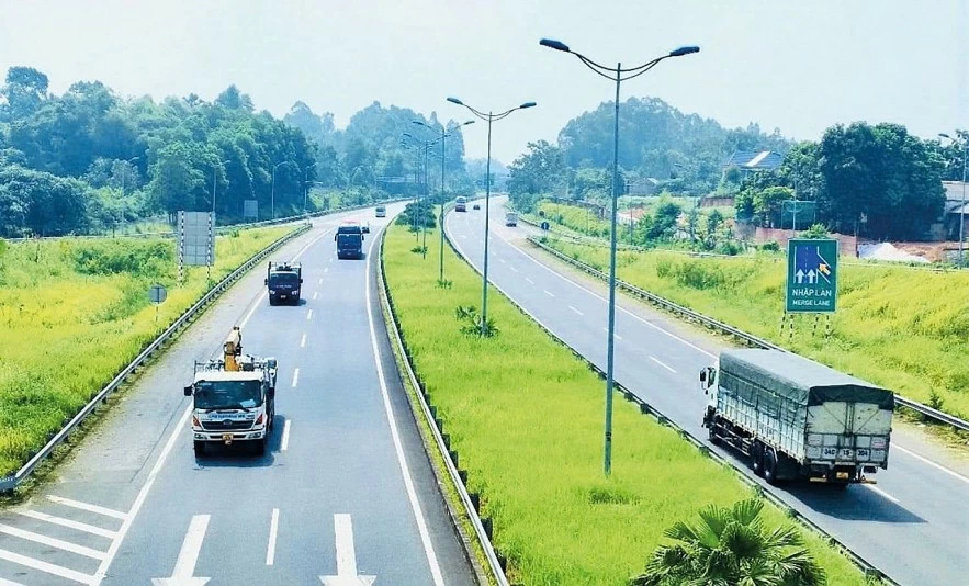 Làm rõ phương án nâng đời cao tốc Cầu Giẽ - Ninh Bình Làm rõ phương án nâng đời cao tốc Cầu Giẽ - Ninh Bình
