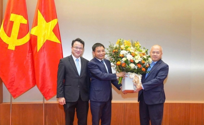 Điều động, chỉ định Thứ trưởng Bộ Tài chính Đỗ Thành Trung giữ chức Phó Bí thư Thành ủy Hải Phòng