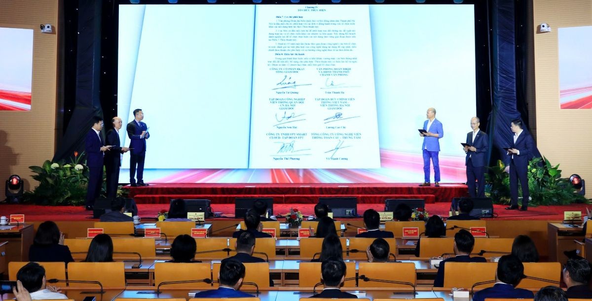 Khai trương Nền tảng điều hành tập trung của Đoàn ĐBQH và HĐND 2 cấp TP. Hà Nội