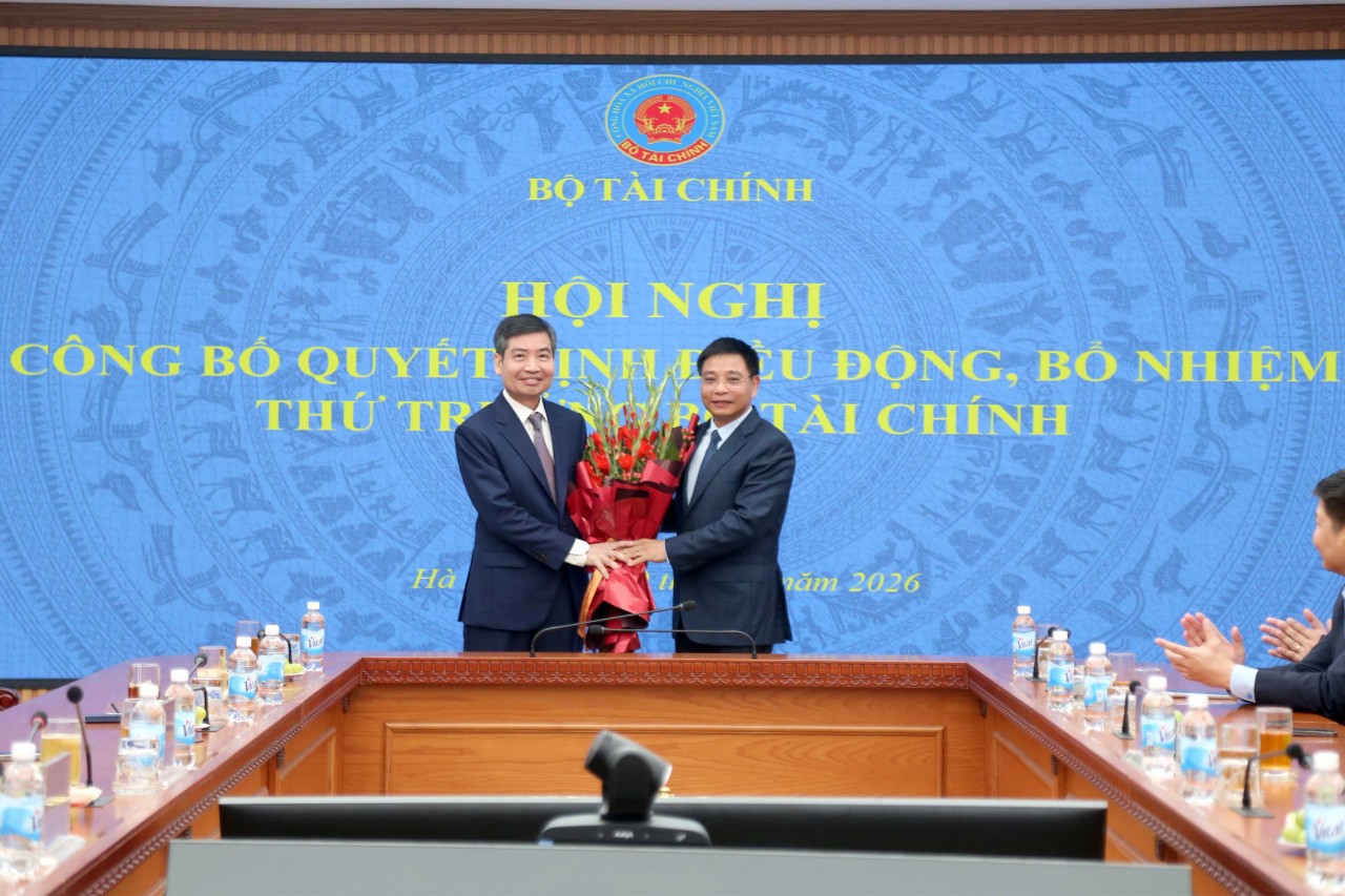 Bộ Tài chính công bố quyết định điều động, bổ nhiệm ông Tạ Anh Tuấn giữ chức Thứ trưởng Bộ Tài chính
