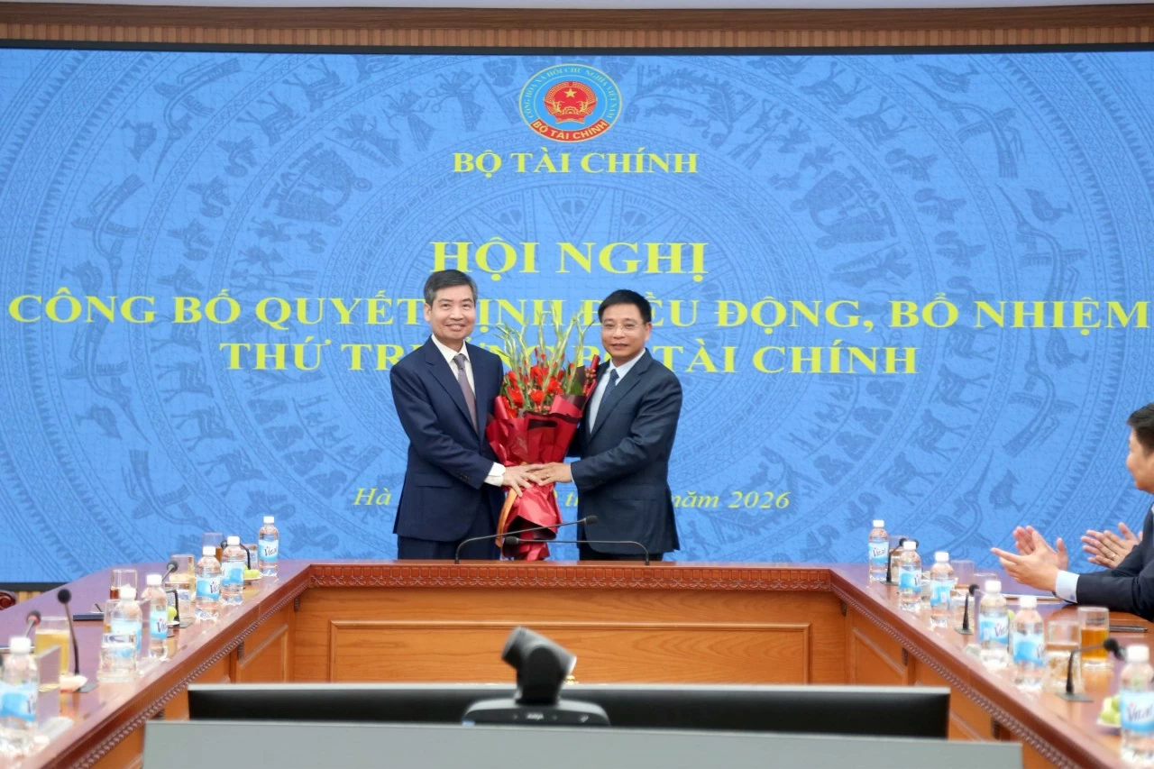 Bộ Tài chính công bố quyết định điều động, bổ nhiệm ông Tạ Anh Tuấn giữ chức Thứ trưởng Bộ Tài chính