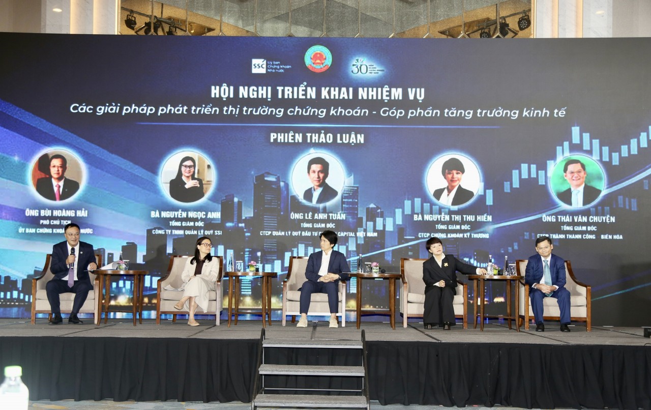 Đón sóng nâng hạng, dòng vốn ngoại sẵn sàng quay lại thị trường chứng khoán Việt Nam