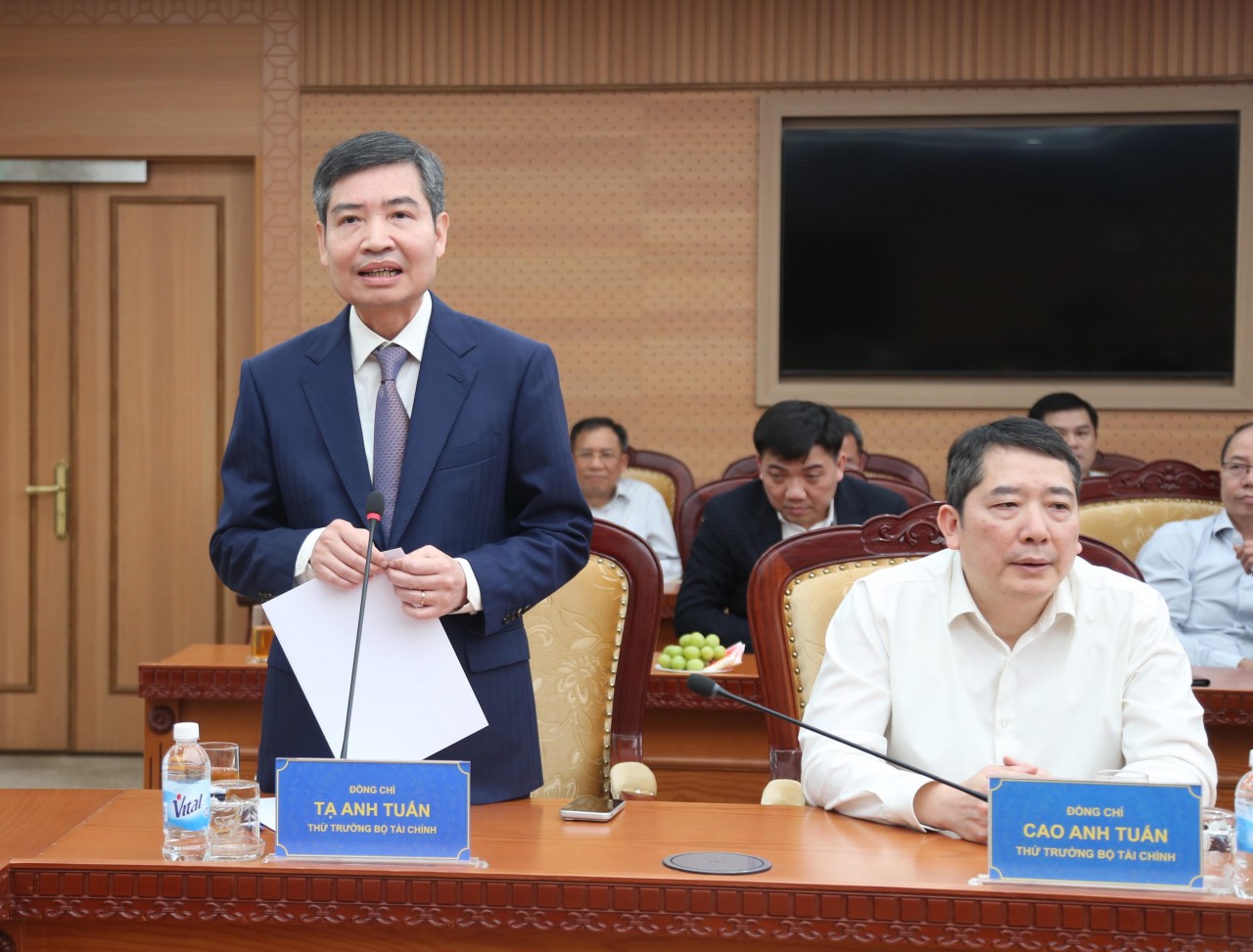 Bộ Tài chính công bố quyết định điều động, bổ nhiệm ông Tạ Anh Tuấn giữ chức Thứ trưởng Bộ Tài chính