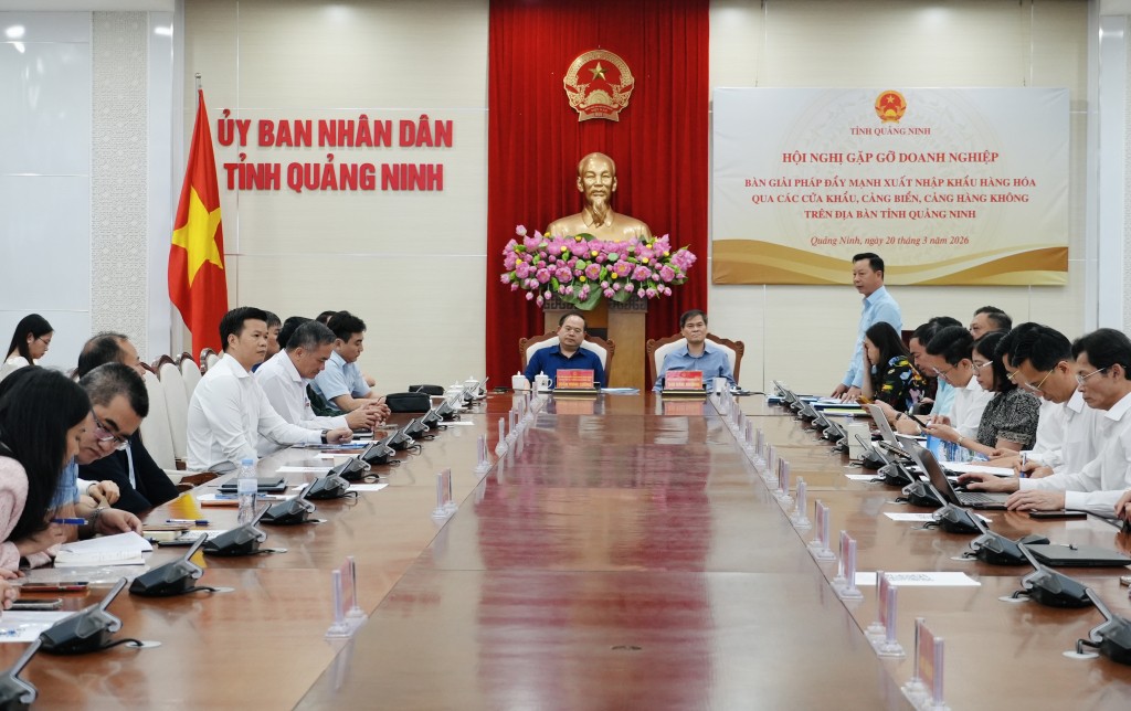 Quảng Ninh đặt mục tiêu thu thuế xuất nhập khẩu đạt 25.000 tỷ đồng trong năm 2026 Quảng Ninh đặt mục tiêu thu thuế xuất nhập khẩu đạt 25.000 tỷ đồng trong năm 2026