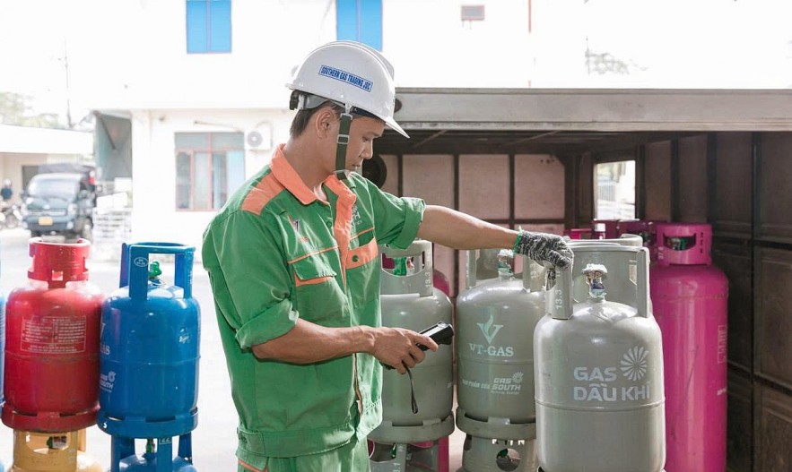 Giá gas bán lẻ tại TP Hồ Chí Minh đồng loạt điều chỉnh tăng Giá gas bán lẻ tại TP Hồ Chí Minh đồng loạt điều chỉnh tăng