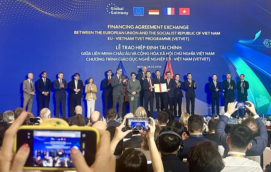 Việt Nam - EU mở rộng hợp tác chiến lược, đón dòng vốn 560 triệu EUR cho hạ tầng và tăng trưởng xanh