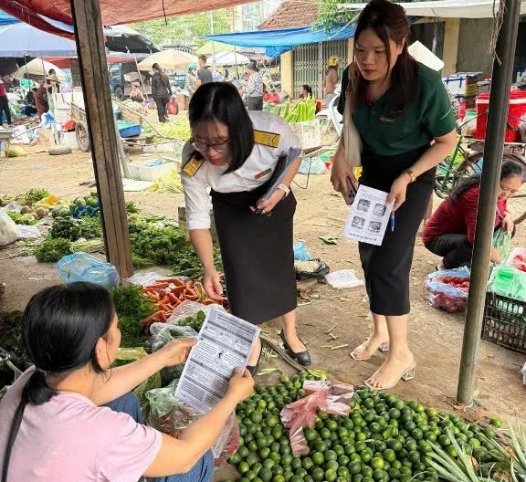 Thuế cơ sở 11 tỉnh Phú Thọ được hộ kinh doanh đánh giá cao tinh thần phục vụ, hỗ trợ kê khai thuế
