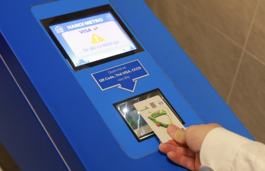 Vietcombank ra mắt thẻ đồng thương hiệu Vietcombank Visa Hanoi Metro - MeGO, thúc đẩy thanh toán không tiền mặt trong giao thông đô thị