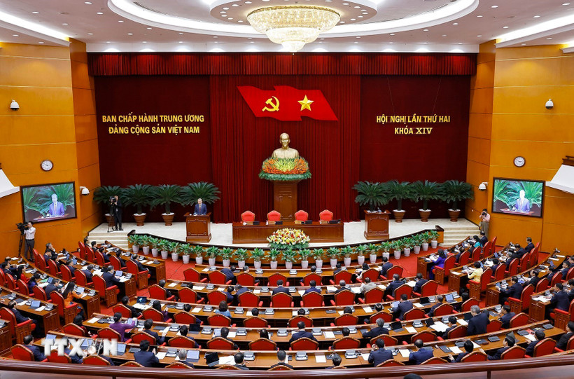 Thông báo Hội nghị lần thứ hai Ban Chấp hành Trung ương Đảng khóa XIV Tổng Bí thư Tô Lâm phát biểu bế mạc Hội nghị lần thứ hai Ban Chấp hành Trung ương Đảng khóa XIV. (Ảnh: Thống Nhất/TTXVN)