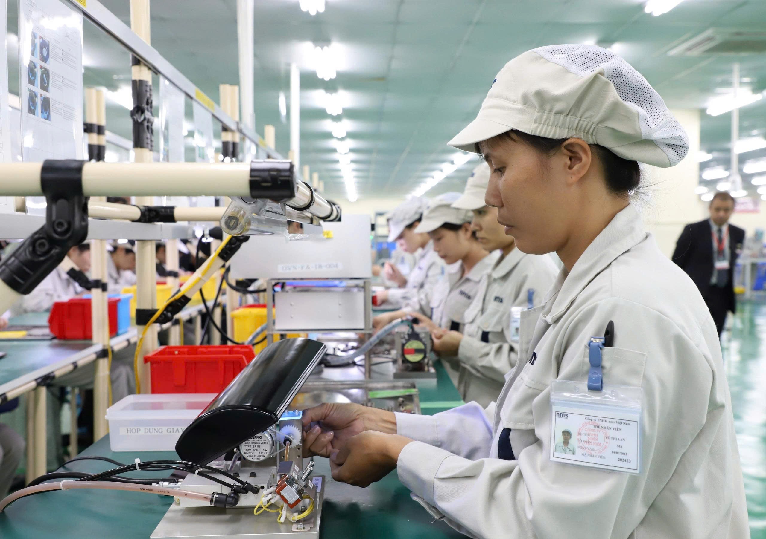 Thu hút FDI: Giữ “đà” trong biến động, hướng tới chất lượng và công nghệ cao