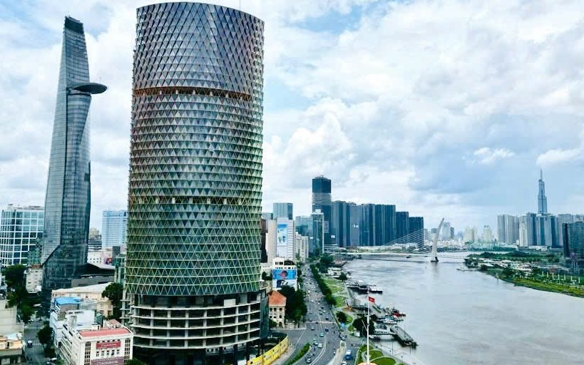 “Cơn bão” từ vùng Vịnh ảnh hưởng thế nào đến bất động sản thương mại?