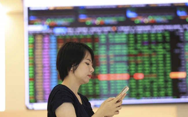 Chứng khoán ngày 27/3: Nhóm bất động sản thu hút dòng tiền, VN-Index tiếp tục nhịp phục hồi tích cực