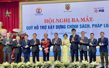 Chính thức ra mắt Quỹ Hỗ trợ xây dựng chính sách, pháp luật