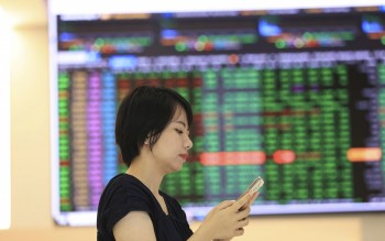 Chứng khoán ngày 27/3: Nhóm bất động sản thu hút dòng tiền, VN-Index tiếp tục nhịp phục hồi tích cực