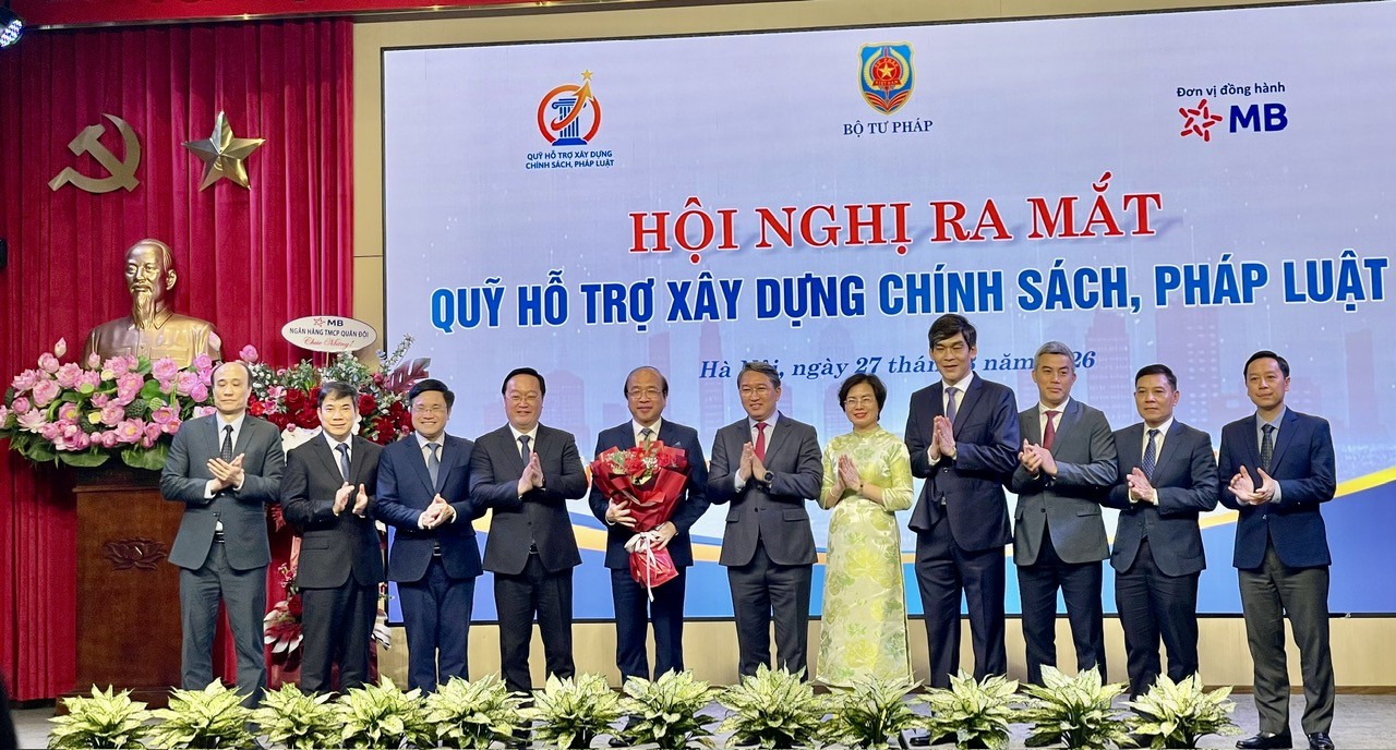 Chính thức ra mắt Quỹ Hỗ trợ xây dựng chính sách, pháp luật Chính thức ra mắt Quỹ Hỗ trợ xây dựng chính sách, pháp luật