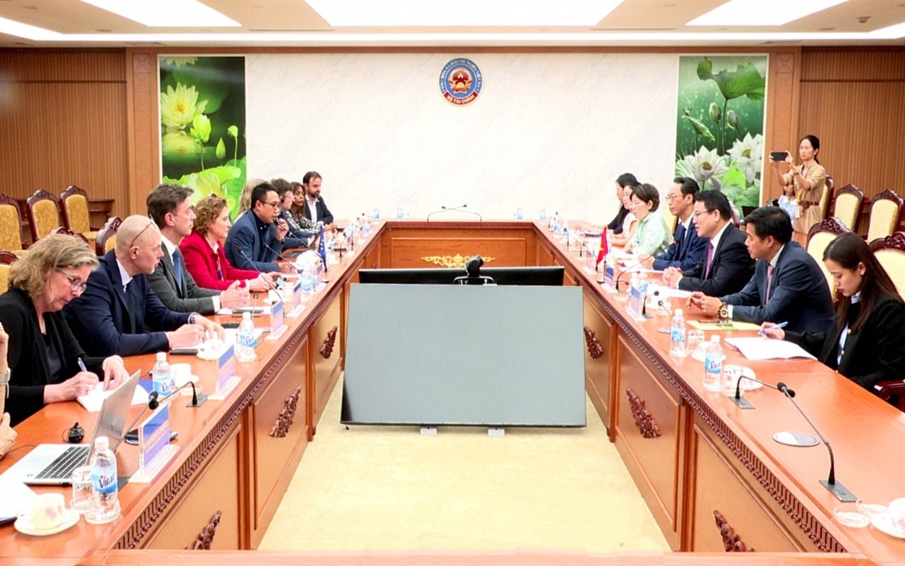 Bộ Tài chính ban hành Quy chế quản lý thống nhất các hoạt động đối ngoại