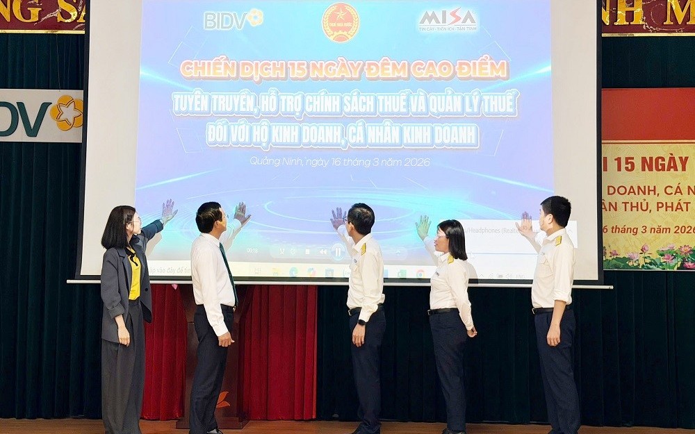 Thuế Quảng Ninh hỗ trợ cá nhân kinh doanh đăng ký, kê khai và nộp thuế theo phương pháp kê khai