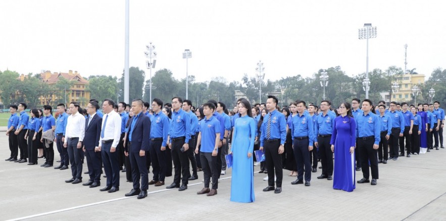 Lễ báo công dâng Bác bồi dưỡng lý tưởng cho tuổi trẻ Bộ Tài chính Lễ báo công dâng Bác bồi dưỡng lý tưởng cho tuổi trẻ Bộ Tài chính